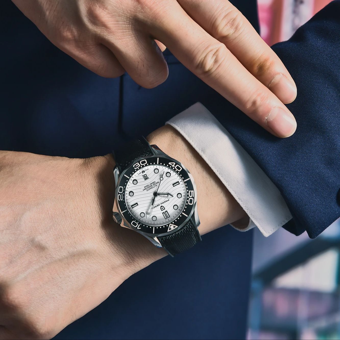 PAGANI DESIGN Modern Fashion M - Rubber Strap Diver review and price