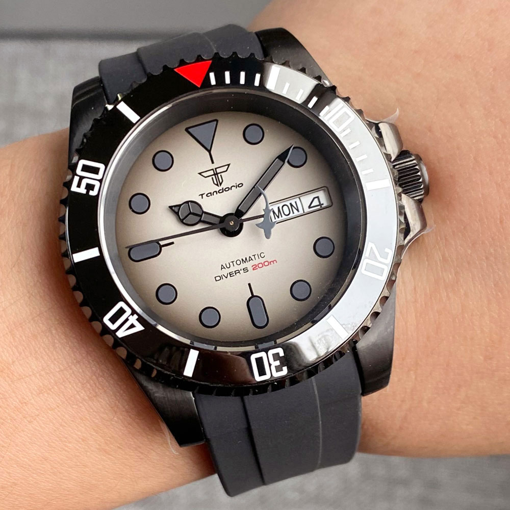 Tandorio 200M Waterproof NH36A - Rubber Strap Diver review and price